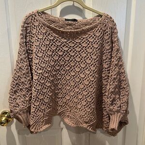 Women’s Moon & Madison Loose Crochet Tan crop sweater with large sleeves XS nwot
